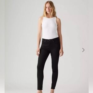 Levi’s 721 High Rise Skinny Black Women's Jeans